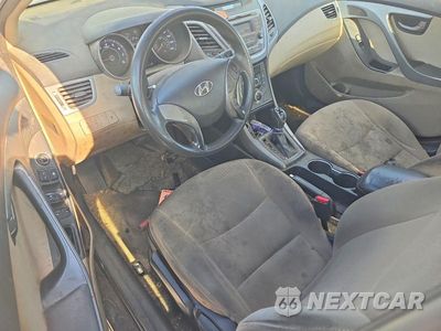 Zdjęcie 8 z 12 samochodu: 2014 HYUNDAI ELANTRA SE VIN:5NPDH4AE1EH520732 - miniatura