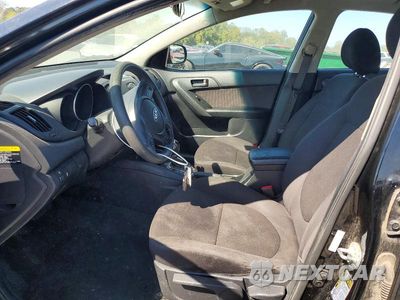 Zdjęcie 7 z 12 samochodu: 2012 KIA FORTE EX VIN:KNAFU4A22C5568633 - miniatura