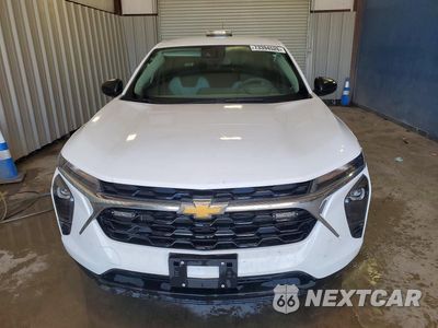 Piąte zdjęcie samochodu w środku: 2025 CHEVROLET TRAX LS VIN:KL77LFEPXSC199197 - miniatura