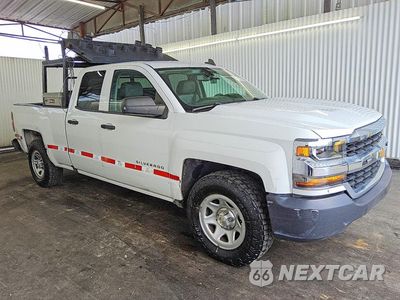 Czwarte zdjęcie samochodu z boku: 2019 CHEVROLET SILVERADO LD C1500 VIN:2GCRCNECXK1128137 - miniatura