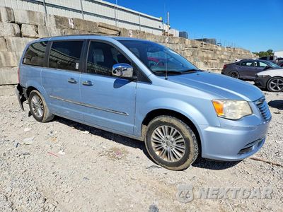 Czwarte zdjęcie samochodu z boku: 2013 CHRYSLER TOWN & COUNTRY TOURING L VIN:2C4RC1CGXDR589907 - miniatura