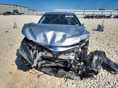 Piąte zdjęcie samochodu w środku: 2019 TOYOTA CAMRY HYBRID SE VIN:4T1B21HK3KU511692 - miniatura