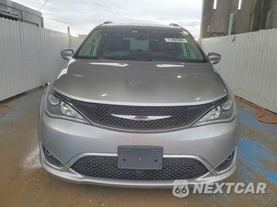Piąte zdjęcie samochodu w środku: 2017 CHRYSLER PACIFICA TOURING L VIN:2C4RC1BG1HR544068 - miniatura