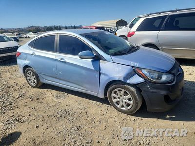 Czwarte zdjęcie samochodu z boku: 2013 HYUNDAI ACCENT GLS VIN:KMHCT4AE7DU312364 - miniatura