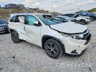 Czwarte zdjęcie samochodu z boku: 2016 TOYOTA HIGHLANDER XLE VIN:5TDJKRFH0GS348226 - miniatura