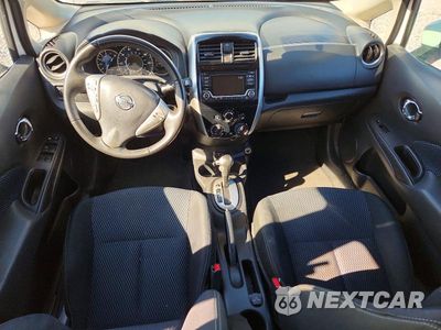 Zdjęcie 8 z 12 samochodu: 2018 NISSAN VERSA NOTE SV VIN:3N1CE2CPXJL357552 - miniatura