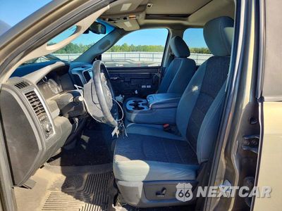 Zdjęcie 7 z 12 samochodu: 2014 RAM 1500 SLT VIN:1C6RR7LM8ES357658 - miniatura
