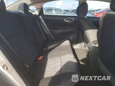 Zdjęcie 10 z 13 samochodu: 2018 NISSAN SENTRA SV VIN:3N1AB7AP2JL635702 - miniatura
