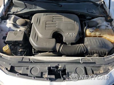 Zdjęcie 11 z 12 samochodu: 2016 CHRYSLER 300 LIMITED VIN:2C3CCAAG8GH223631 - miniatura