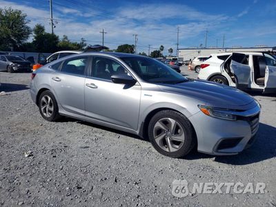 Czwarte zdjęcie samochodu z boku: 2019 HONDA INSIGHT LX VIN:19XZE4F17KE017288 - miniatura