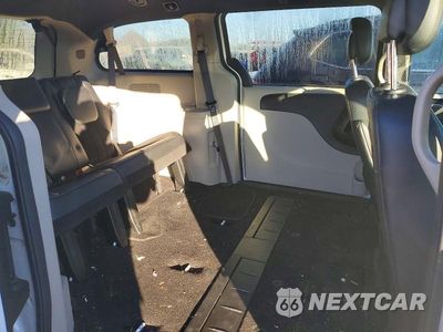 Zdjęcie 11 z 14 samochodu: 2017 DODGE GRAND CARAVAN SXT VIN:2C4RDGCG8HR790694 - miniatura