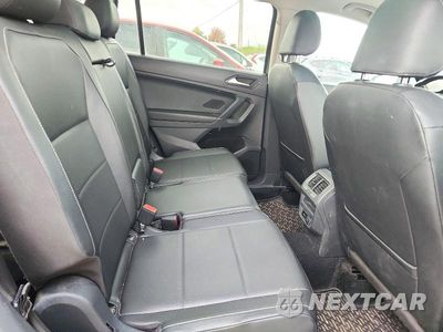 Zdjęcie 11 z 13 samochodu: 2018 VOLKSWAGEN TIGUAN SE VIN:3VV3B7AX1JM073339 - miniatura