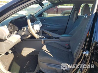 Zdjęcie 7 z 12 samochodu: 2025 HYUNDAI ELANTRA SEL VIN:KMHLS4DG5SU889777 - miniatura