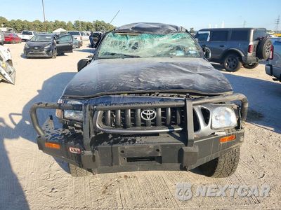 Piąte zdjęcie samochodu w środku: 2004 TOYOTA TACOMA PRERUNNER V6 VIN:5TEGN92N04Z307428 - miniatura