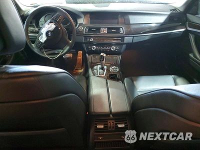 Zdjęcie 8 z 12 samochodu: 2013 BMW 528 XI VIN:WBAXH5C53DD111469 - miniatura