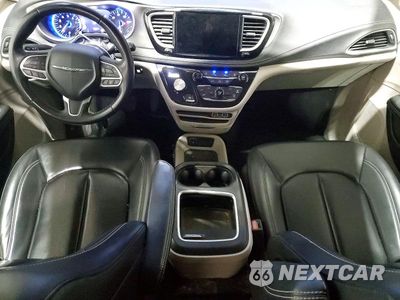 Zdjęcie 8 z 13 samochodu: 2023 CHRYSLER PACIFICA TOURING L VIN:2C4RC3BG9PR504007 - miniatura
