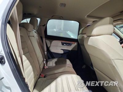 Zdjęcie 11 z 14 samochodu: 2019 HONDA CR-V EX VIN:7FARW2H5XKE041410 - miniatura