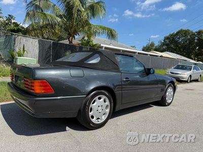 Czwarte zdjęcie samochodu z boku: 1992 MERCEDES-BENZ 500 SL VIN:WDBFA66E1NF036957 - miniatura
