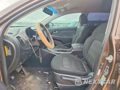 Zdjęcie 7 z 12 samochodu: 2011 KIA SPORTAGE LX VIN:KNDPB3A2XB7053969 - miniatura