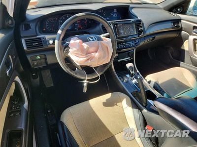 Zdjęcie 8 z 12 samochodu: 2017 HONDA ACCORD EXL VIN:1HGCT2B86HA004919 - miniatura