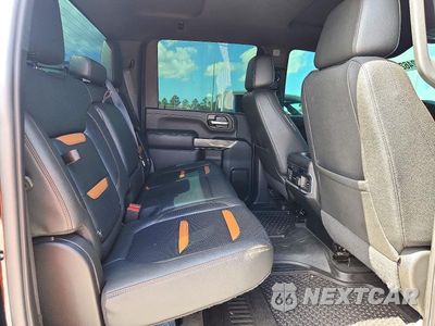Zdjęcie 10 z 13 samochodu: 2023 GMC SIERRA K2500 AT4 VIN:1GT49PEY5PF116736 - miniatura