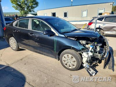Czwarte zdjęcie samochodu z boku: 2020 KIA RIO LX VIN:3KPA24AD1LE263200 - miniatura