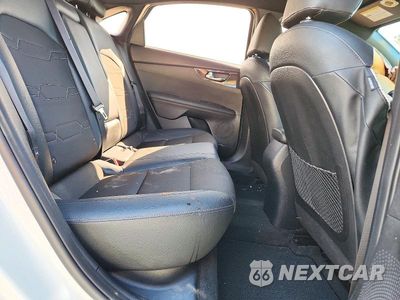 Zdjęcie 10 z 12 samochodu: 2022 KIA FORTE GT LINE VIN:3KPF54AD6NE455678 - miniatura