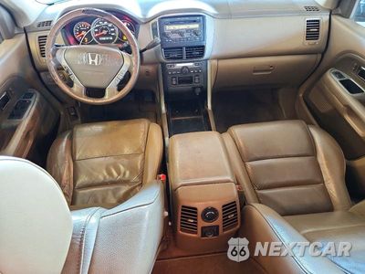 Zdjęcie 8 z 13 samochodu: 2008 HONDA PILOT EXL VIN:5FNYF28588B028252 - miniatura