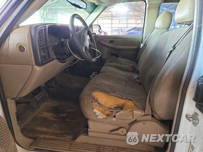 Zdjęcie 7 z 12 samochodu: 2005 CHEVROLET SILVERADO C1500 VIN:1GCEC19X85Z327185 - miniatura
