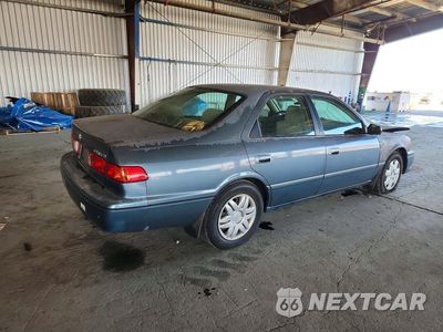 Trzecie zdjęcie samochodu z tyłu: 2001 TOYOTA CAMRY LE VIN:JT2BG22K910595472 - miniatura