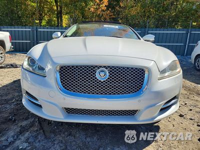 Piąte zdjęcie samochodu w środku: 2012 JAGUAR XJL VIN:SAJWA2GBXCLV28627 - miniatura