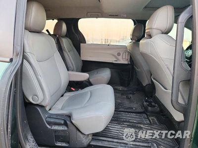 Zdjęcie 11 z 14 samochodu: 2026 TOYOTA SIENNA XLE 8-PASSENGER VIN:5TDYRKEC3TS310748 - miniatura