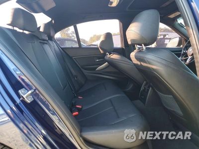 Zdjęcie 10 z 12 samochodu: 2017 BMW 320 XI VIN:WBA8E5G55HNU22425 - miniatura