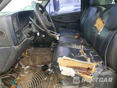 Zdjęcie 7 z 12 samochodu: 2003 CHEVROLET SILVERADO C3500 VIN:1GBJC34GX3E299125 - miniatura
