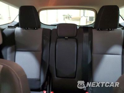 Zdjęcie 10 z 13 samochodu: 2017 FORD ESCAPE SE VIN:1FMCU0GD4HUD57966 - miniatura