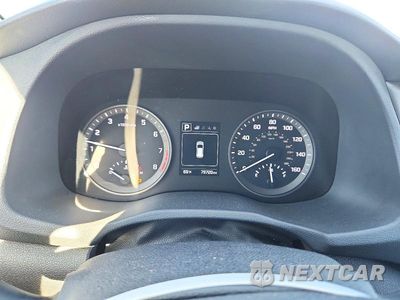 Zdjęcie 9 z 13 samochodu: 2018 HYUNDAI TUCSON SE VIN:KM8J2CA49JU683548 - miniatura