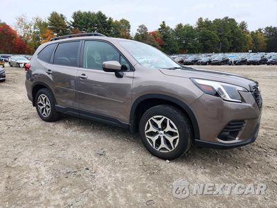 Czwarte zdjęcie samochodu z boku: 2022 SUBARU FORESTER PREMIUM VIN:JF2SKAEC9NH460599 - miniatura