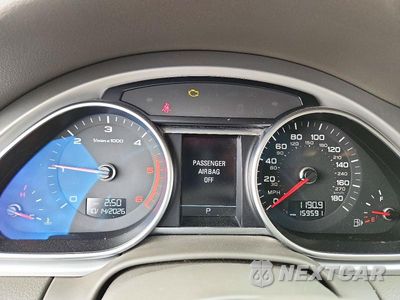Zdjęcie 9 z 12 samochodu: 2012 AUDI Q7 PREMIUM PLUS VIN:WA1LMAFE5CD009052 - miniatura