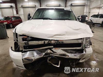 Piąte zdjęcie samochodu w środku: 2011 CHEVROLET SILVERADO K1500 LT VIN:3GCPKSE32BG154215 - miniatura