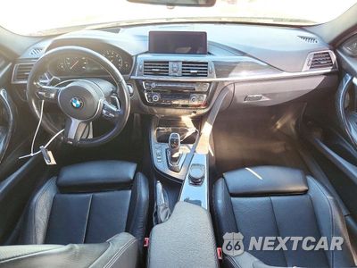 Zdjęcie 8 z 12 samochodu: 2018 BMW 340 I VIN:WBA8B3G54JNV01278 - miniatura