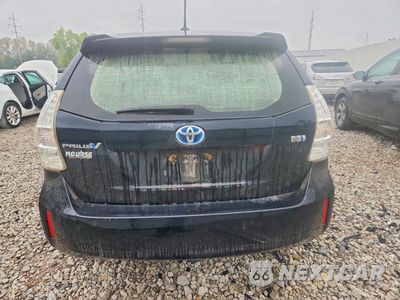 Zdjęcie 6 z 12 samochodu: 2014 TOYOTA PRIUS V THREE VIN:JTDZN3EU5EJ005122 - miniatura