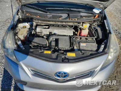 Zdjęcie 11 z 12 samochodu: 2013 TOYOTA PRIUS V TWO VIN:JTDZN3EU5D3274448 - miniatura