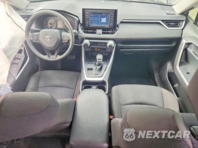 Zdjęcie 8 z 13 samochodu: 2020 TOYOTA RAV4 LE VIN:JTMK1RFV4LD053441 - miniatura