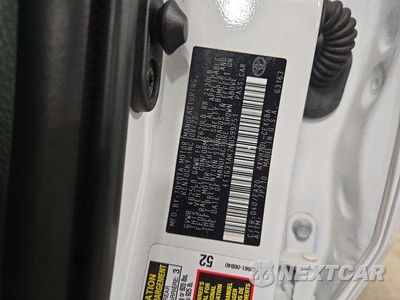 Zdjęcie 7 z 7 samochodu: 2022 TOYOTA CAMRY HYBRID SE VIN:4T1G31AK2NU599751 - miniatura