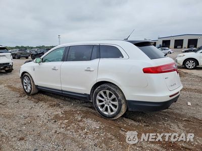 Drugie zdjęcie samochodu z przodu: 2015 LINCOLN MKT VIN:2LMHJ5AT4FBL04784 - miniatura