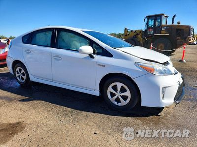 Czwarte zdjęcie samochodu z boku: 2014 TOYOTA PRIUS TWO VIN:JTDKN3DUXE1813453 - miniatura