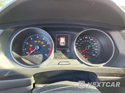 Zdjęcie 9 z 13 samochodu: 2018 VOLKSWAGEN TIGUAN S VIN:3VV0B7AX9JM158710 - miniatura
