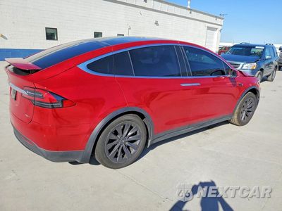 Trzecie zdjęcie samochodu z tyłu: 2017 TESLA MODEL X VIN:5YJXCBE29HF059315 - miniatura