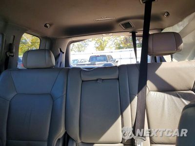 Zdjęcie 10 z 13 samochodu: 2011 HONDA PILOT EXL VIN:5FNYF4H50BB035263 - miniatura