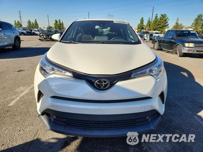 Piąte zdjęcie samochodu w środku: 2019 TOYOTA C-HR XLE VIN:JTNKHMBX4K1053425 - miniatura